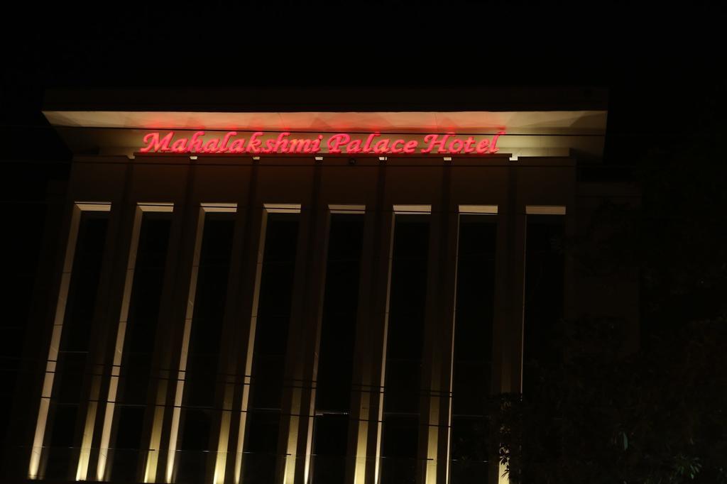 Mahalakshmi Palace Hotel Faridabad Eksteriør billede