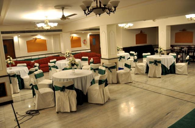 Mahalakshmi Palace Hotel Faridabad Eksteriør billede